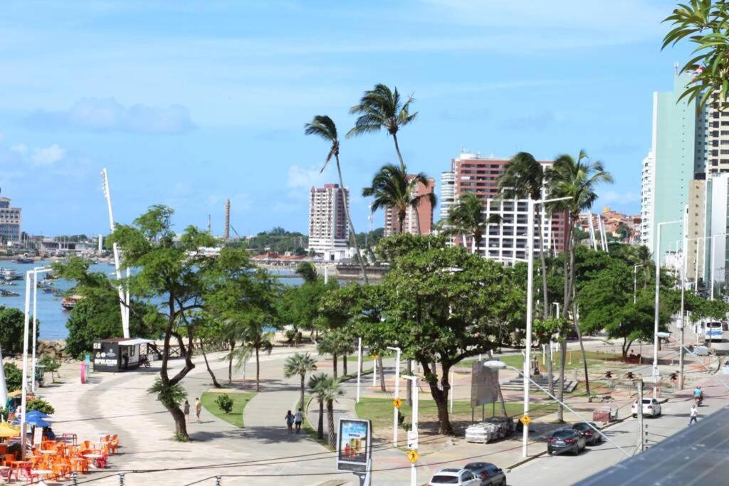 Apartamento 13 Flat Beira Mar Com Energia, Vaga, 3 Camas, Wi-Fi E Ar Fortaleza  Exterior foto