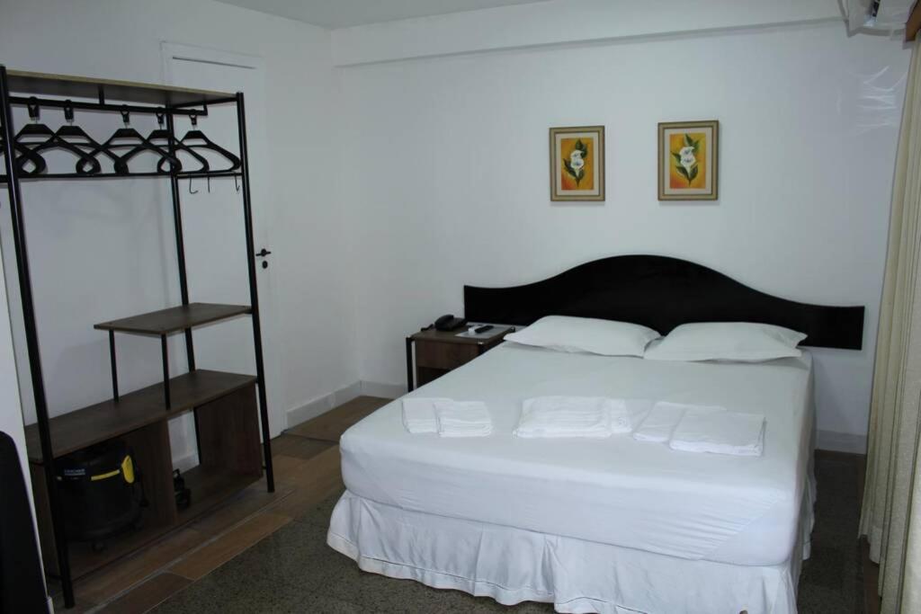 Apartamento 13 Flat Beira Mar Com Energia, Vaga, 3 Camas, Wi-Fi E Ar Fortaleza  Exterior foto